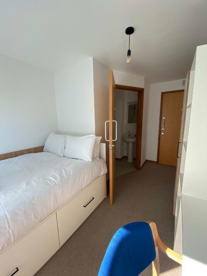 Regency Hall Smart Cheltenham Ensuite Rooms E Екстериор снимка
